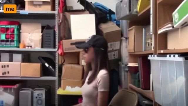 Mahasiswi Diam-Diam Nikmati Setiap Desahan Kasar dari Kekasih