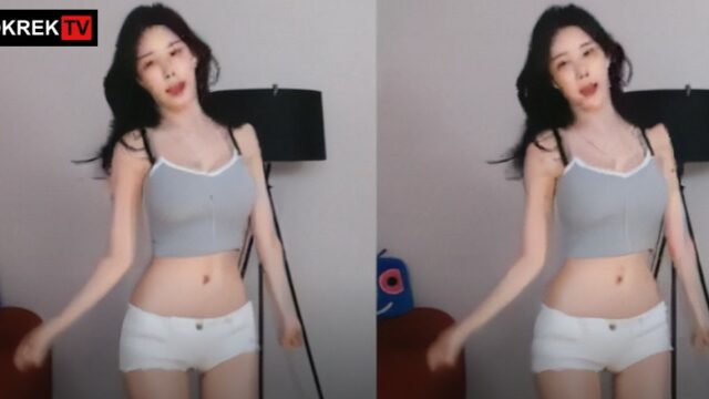 Janda Muda Body Bohay Bikin Tukang Sayur Betah Lama di Depan Rumah
